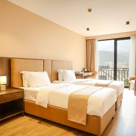 Elisi By Gtm Otel Tiflis Dış mekan fotoğraf