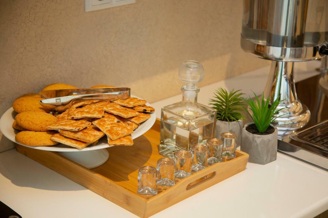 Elisi By Gtm Otel Tiflis Dış mekan fotoğraf
